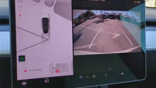 2022 Tesla Model Y 7SAYGDEF5NF442013