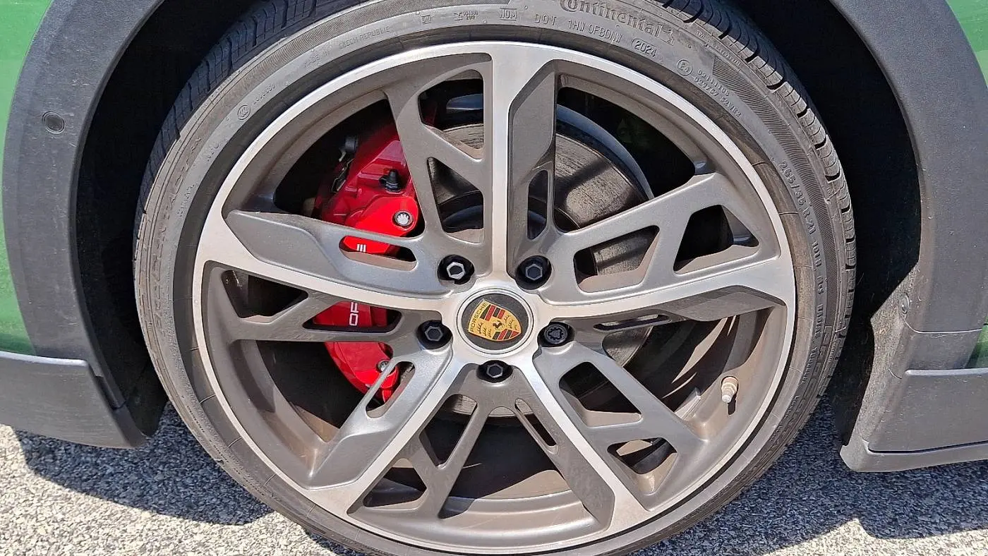 2023 Porsche Taycan WP0BB2Y1XPSA65225