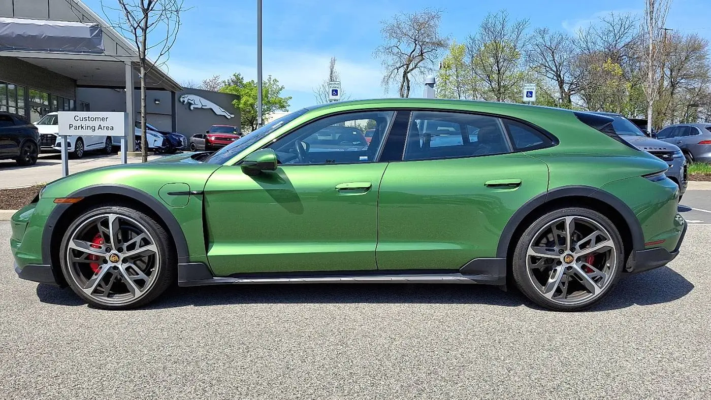 2023 Porsche Taycan WP0BB2Y1XPSA65225