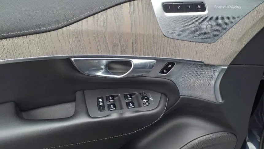 2022 Volvo XC90 YV4H60CL9N1844236