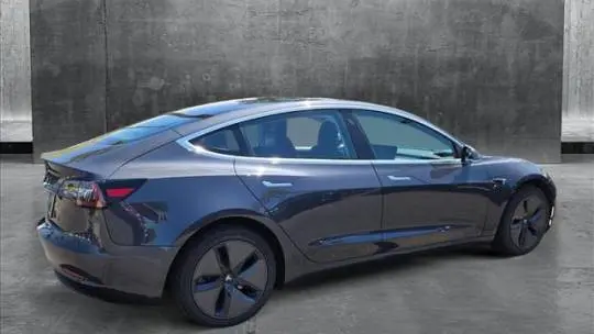 2018 Tesla Model 3 5YJ3E1EA3JF048259