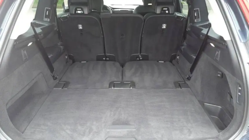 2022 Volvo XC90 YV4H60CL9N1844236