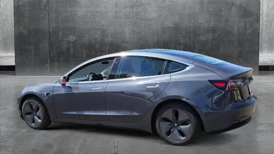 2018 Tesla Model 3 5YJ3E1EA3JF048259