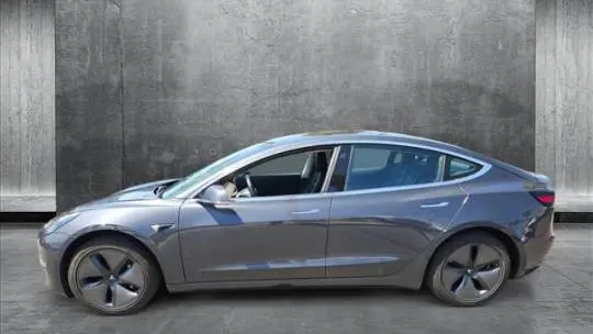 2018 Tesla Model 3 5YJ3E1EA3JF048259