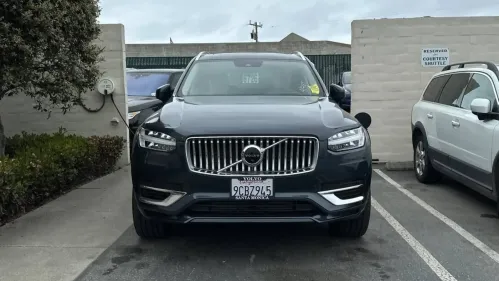 2022 Volvo XC90 - Images - 4