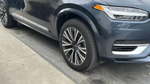 2022 Volvo XC90 - Images - 5