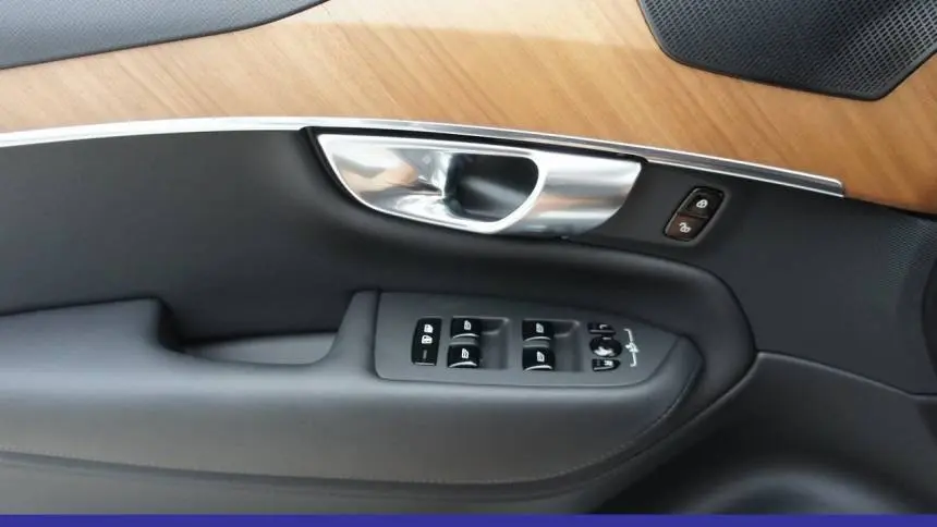 2025 Volvo XC90 YV4H60PE1S1297177