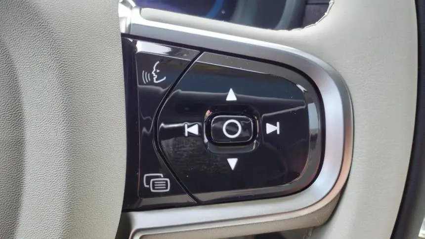 2025 Volvo XC90 YV4H60PG9S1378753