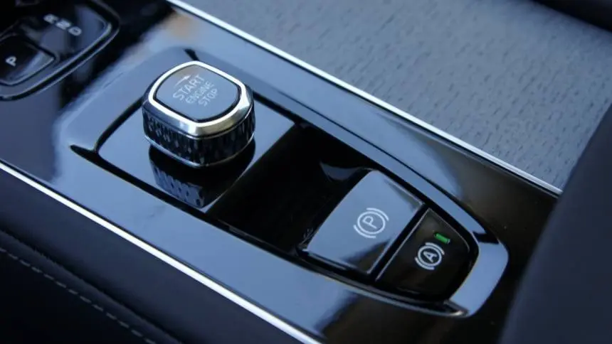 2025 Volvo XC90 YV4H60PG8S1355982