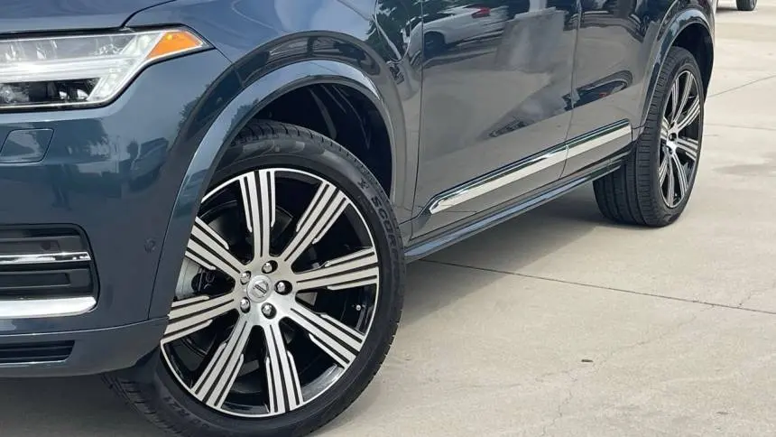 2025 Volvo XC90 YV4H60PG8S1379392
