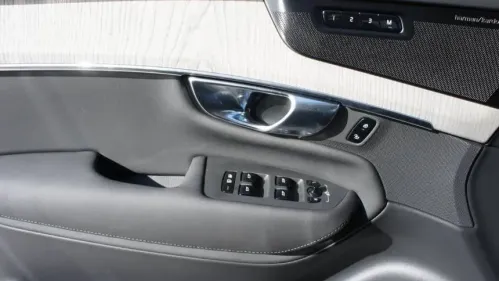 2025 Volvo XC90 YV4H60PG8S1355982