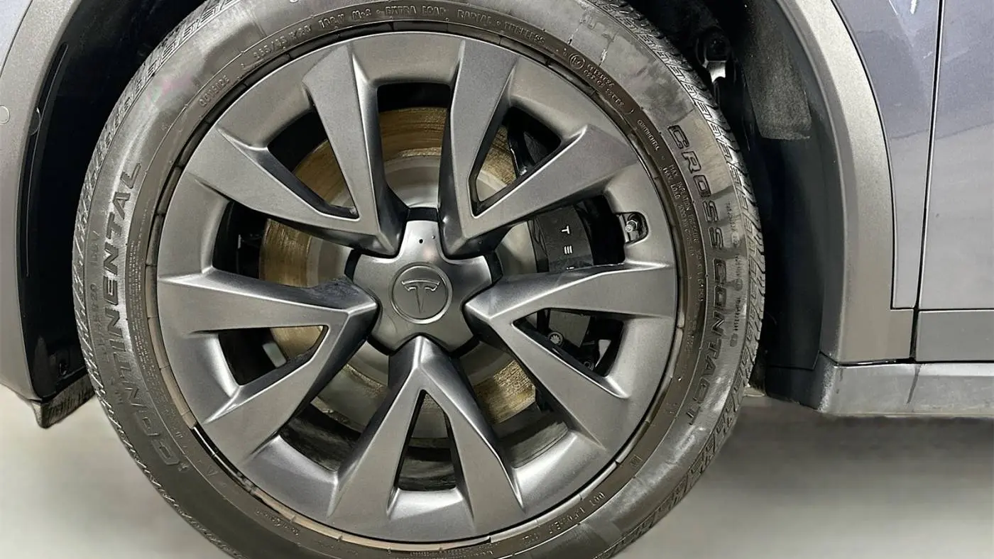 2023 Tesla Model X 7SAXCDE56PF366142