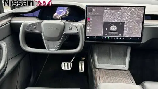 2023 Tesla Model X 7SAXCDE59PF373084