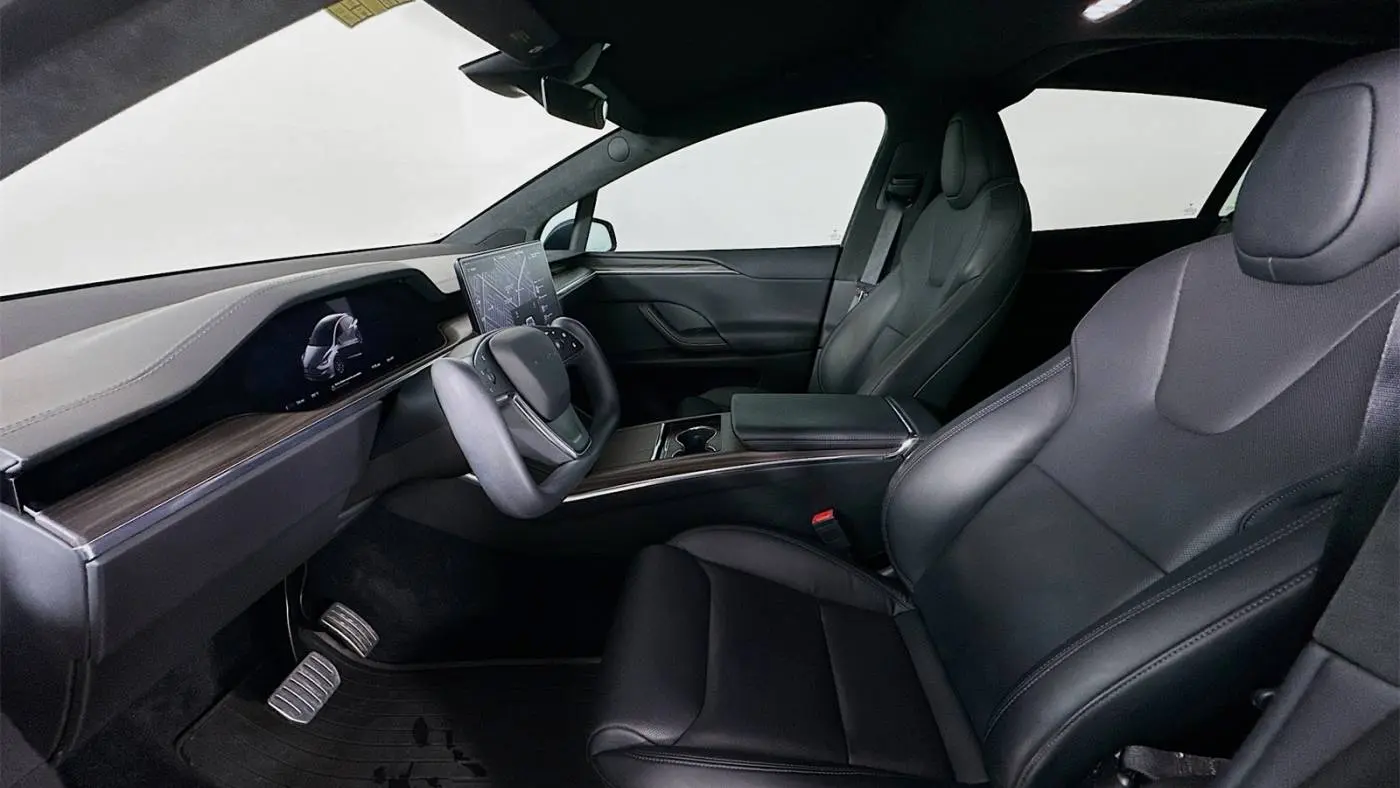 2023 Tesla Model X 7SAXCDE56PF366142