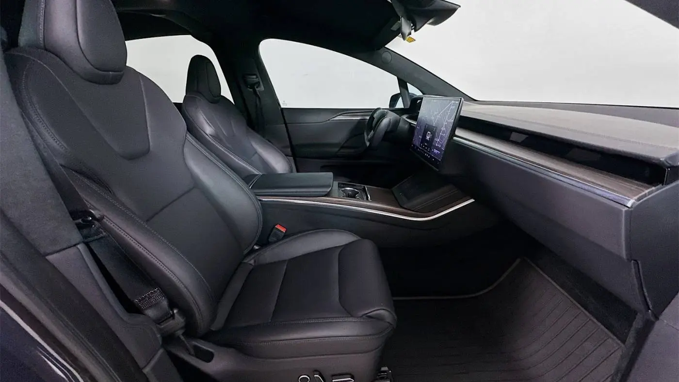 2023 Tesla Model X 7SAXCDE56PF366142