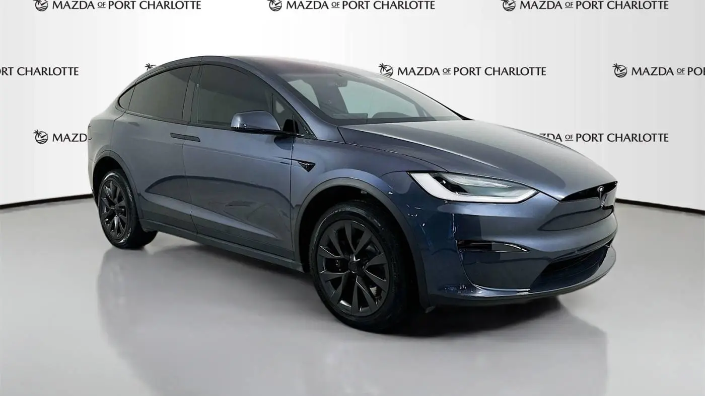 2023 Tesla Model X 7SAXCDE56PF366142