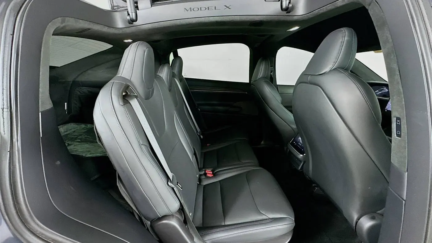 2023 Tesla Model X 7SAXCDE56PF366142