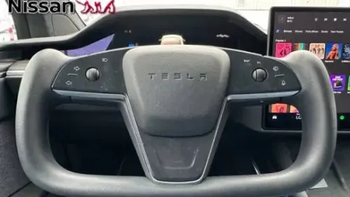 2023 Tesla Model X 7SAXCDE59PF373084