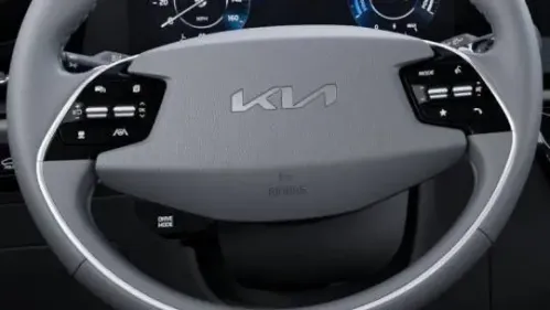 2025 Kia NIRO EV KNDCR3L1XS5140135