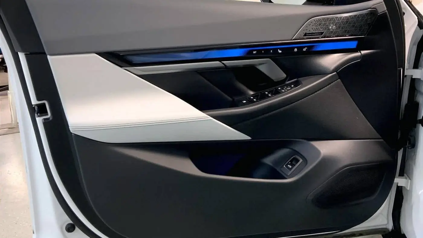 2024 BMW i5 WBY43FK02RCR33028