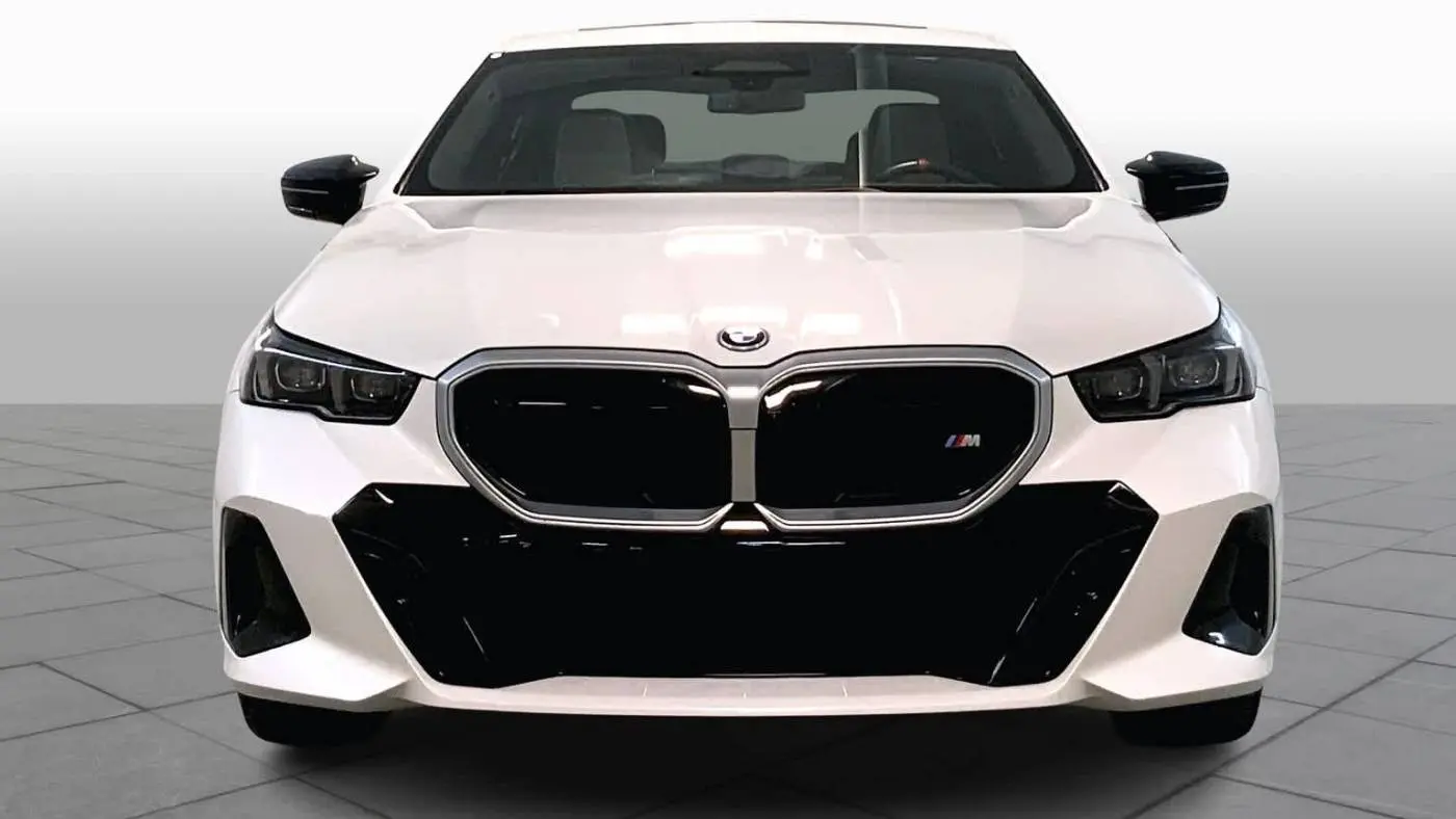 2024 BMW i5 WBY43FK02RCR33028