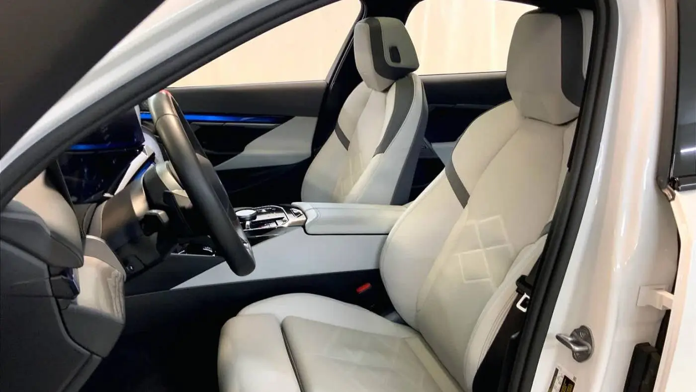 2024 BMW i5 WBY43FK02RCR33028