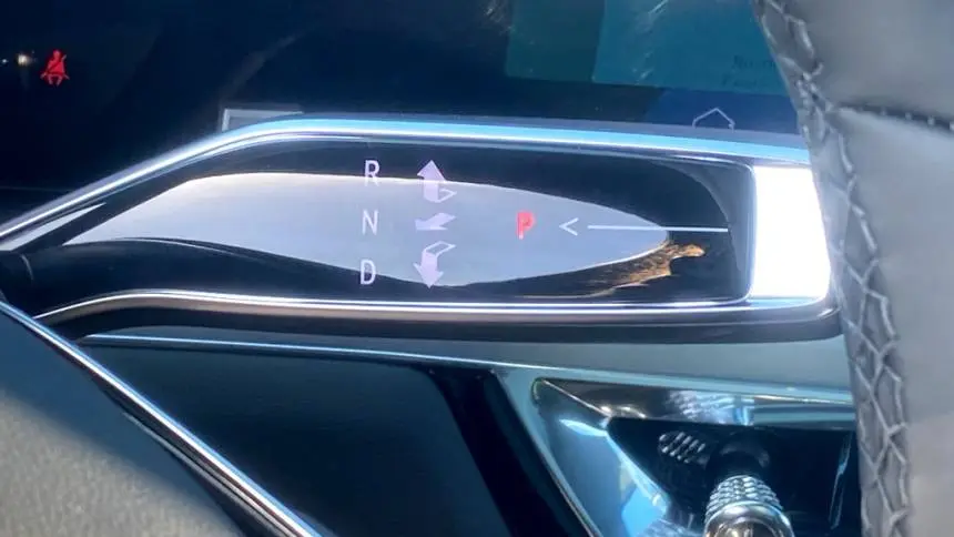 2024 Cadillac Lyriq 1GYKPTRK4RZ132482