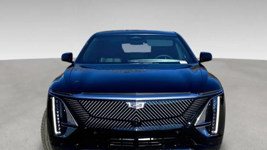 2024 Cadillac Lyriq 1GYKPRRK1RZ116310