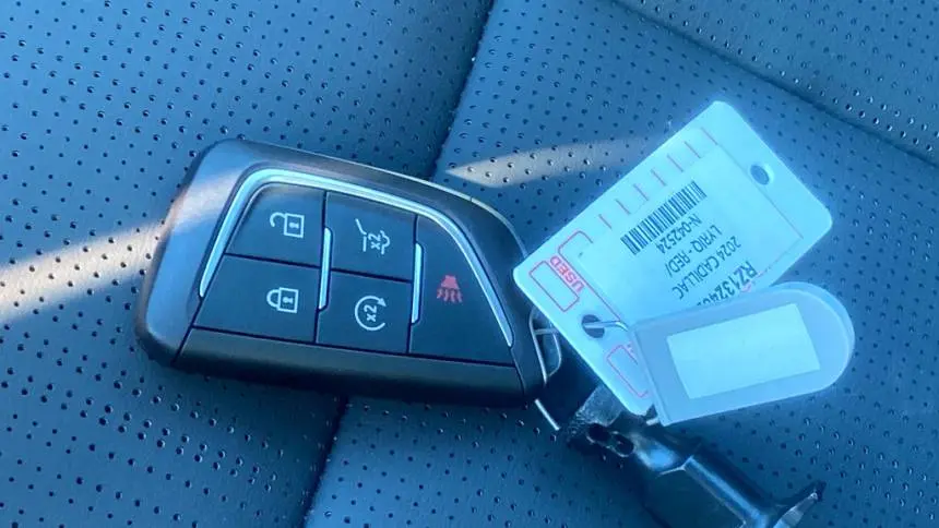 2024 Cadillac Lyriq 1GYKPTRK4RZ132482