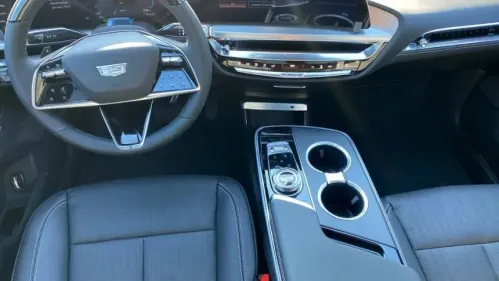 2024 Cadillac Lyriq 1GYKPRRK1RZ116310