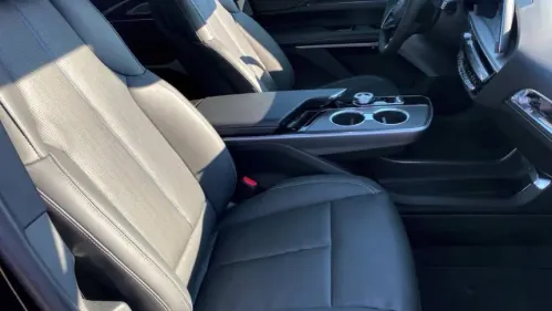 2024 Cadillac Lyriq 1GYKPRRK1RZ116310
