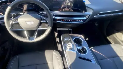 2024 Cadillac Lyriq 1GYKPTRK4RZ132482