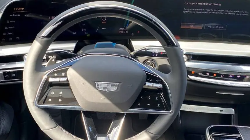 2024 Cadillac Lyriq 1GYKPVRK5RZ138724