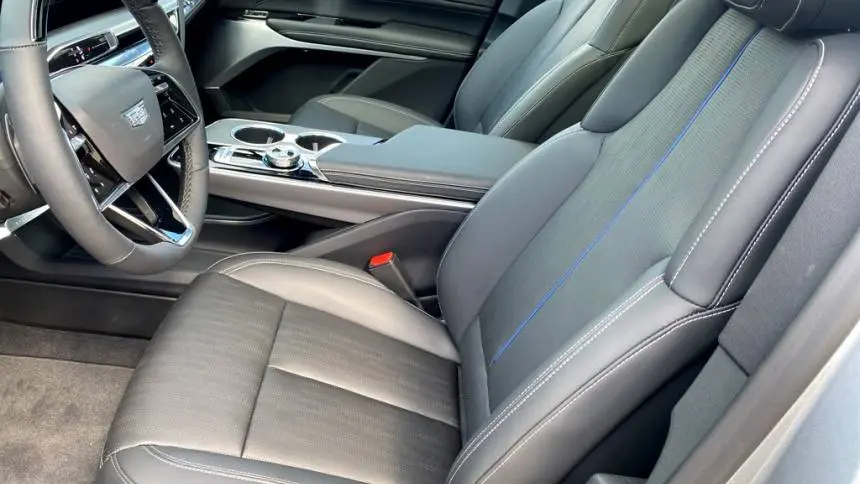 2024 Cadillac Lyriq 1GYKPVRK5RZ138724