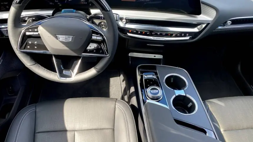 2024 Cadillac Lyriq 1GYKPVRK5RZ138724