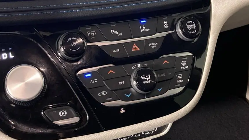 2021 Chrysler Pacifica 2C4RC1L7XMR605703