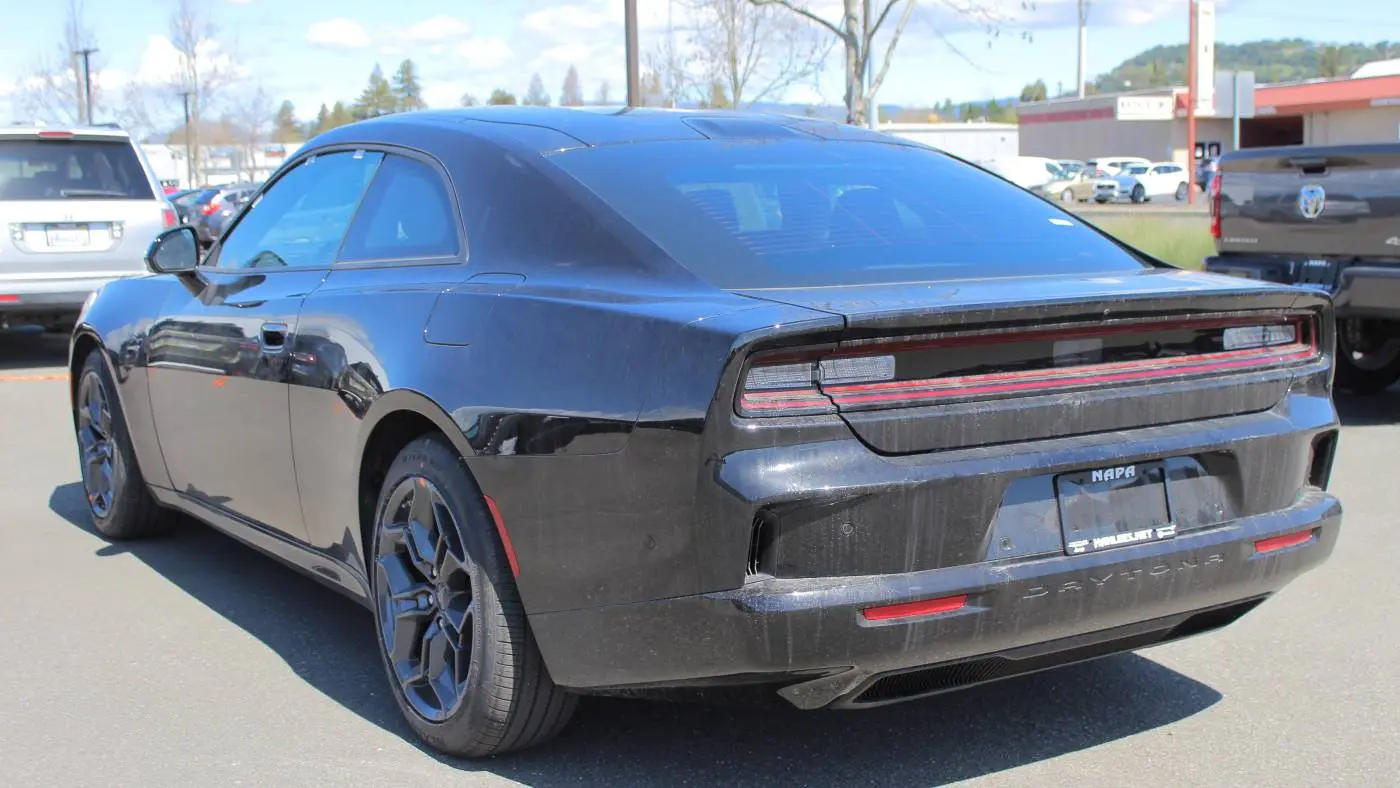 2025 Dodge Charger Daytona 2C3CDBCK5SR550639