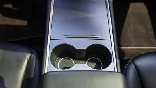 2023 Tesla Model 3 5YJ3E1EC1PF609195