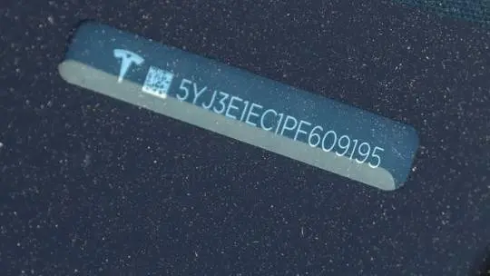 2023 Tesla Model 3 5YJ3E1EC1PF609195