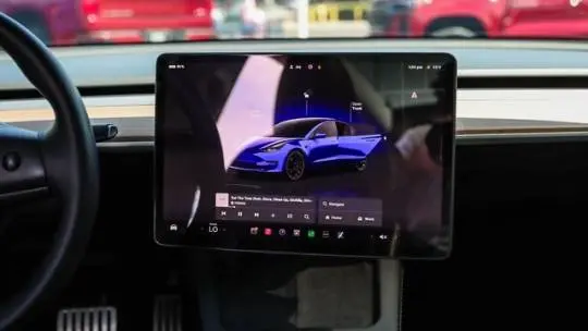 2023 Tesla Model 3 5YJ3E1EC1PF609195