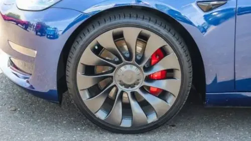 2023 Tesla Model 3 5YJ3E1EC1PF609195