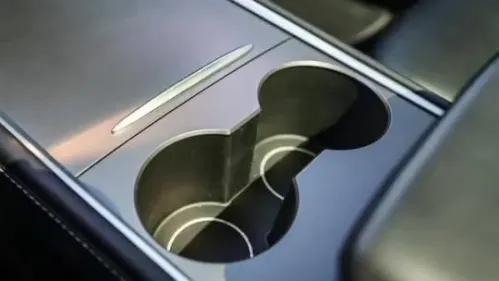 2023 Tesla Model 3 5YJ3E1EC1PF609195