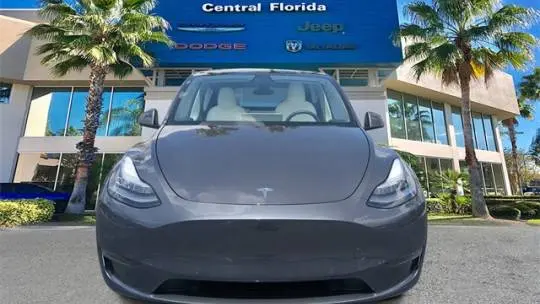 2021 Tesla Model Y 5YJYGDEE6MF070295