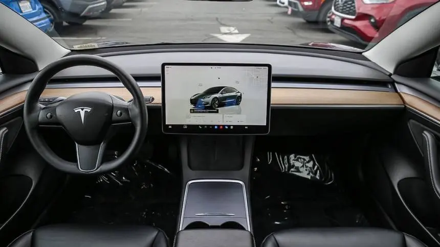 2022 Tesla Model 3 5YJ3E1EB4NF174063