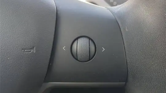 2021 Tesla Model Y 5YJYGDEE6MF070295