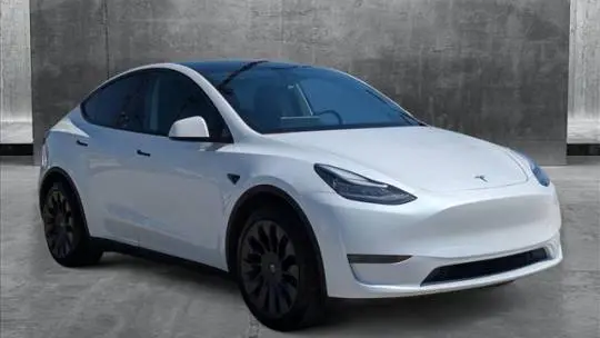 2020 Tesla Model Y 5YJYGDEE9LF028492