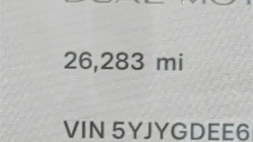 2021 Tesla Model Y 5YJYGDEE6MF070295