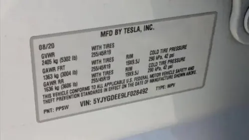 2020 Tesla Model Y 5YJYGDEE9LF028492