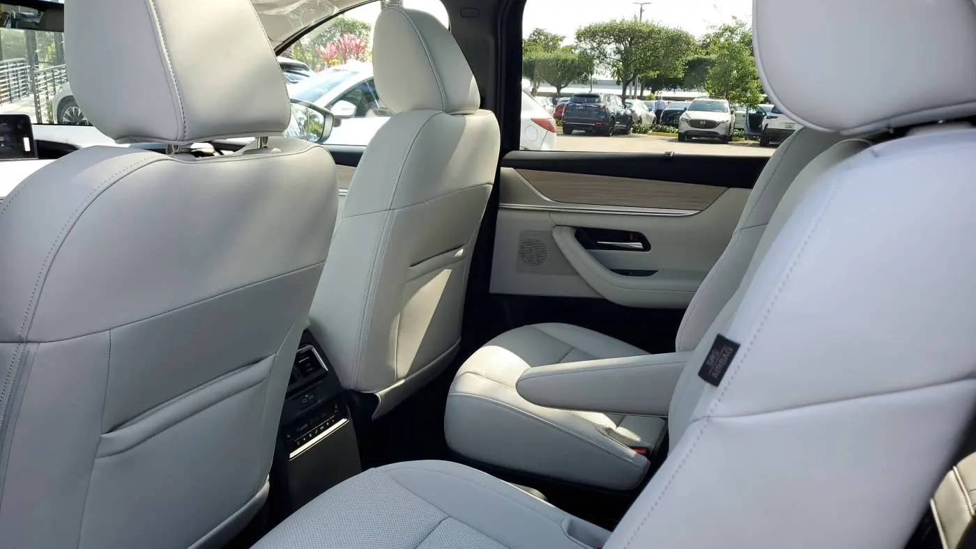 2025 Mazda CX-90 JM3KKEHA3S1230858