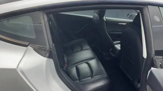 2021 Tesla Model 3 5YJ3E1EA7MF094553